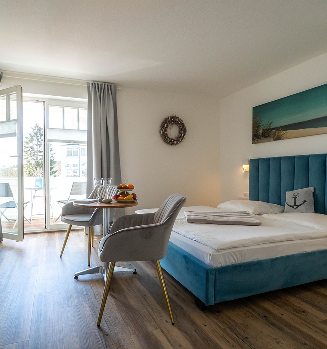 Doppelzimmer mit Balkon im Hotel meerblau